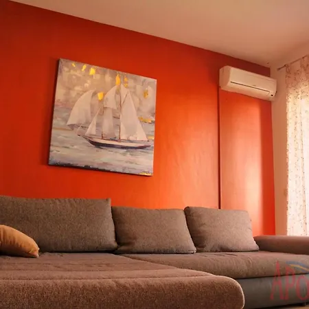 Danijela P Apartment *